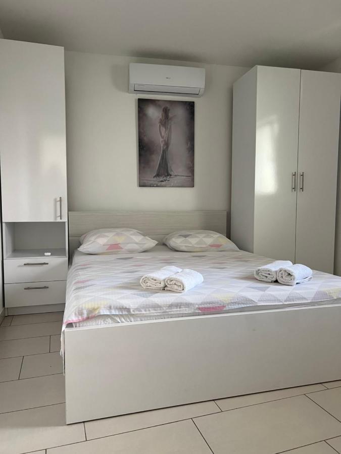 Heaven'S View Apartments Baška Voda Екстериор снимка